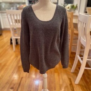 Emmer gray cut out sleeve knitted sweater
